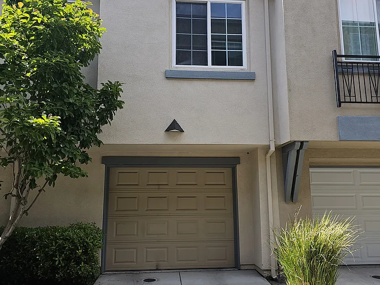 8855 Oliver Pl — Photo 2