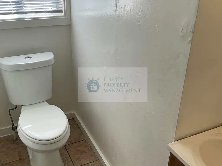 122 E Sutter St #2 — Photo 5