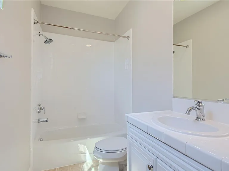 17246 Ralphs Ranch Rd — Photo 47