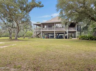 23707 Red Fish Ln, Pass Christian, MS 39571