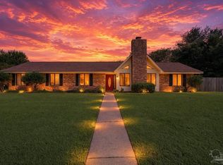 873 Valley Ridge Cir, Pensacola, FL 32514