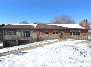 132 Blueberry Dr, Aliquippa, PA 15001