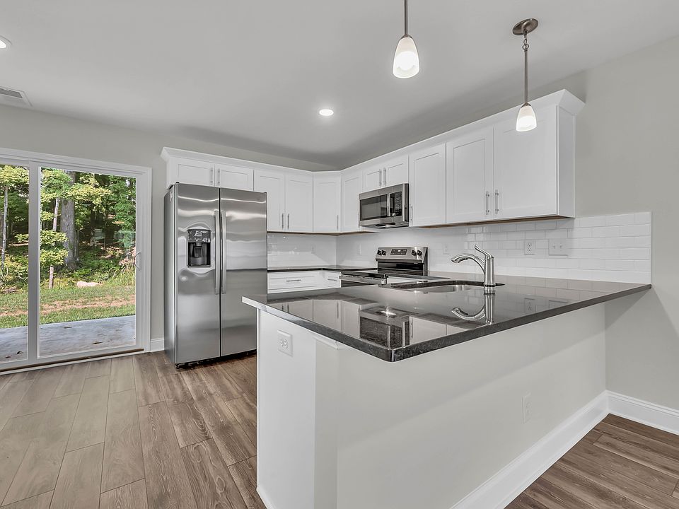 1st image of 245 Limestone Point Dr