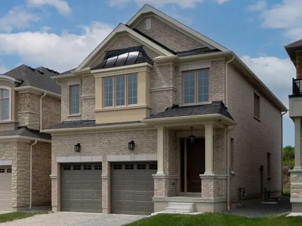 44 Saint Augustine Dr, Whitby, ON L1M 0L7