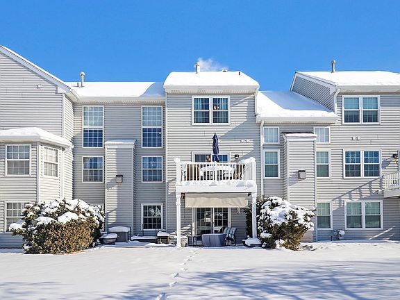 3rd image of 26260 W Vista Ct