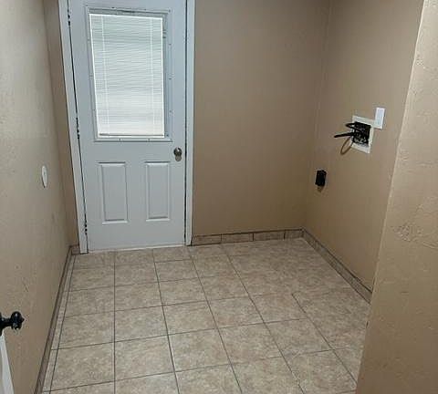 5th image of 1815 Payne St #A