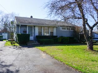 45 Spencer Dr, Middletown, CT 06457