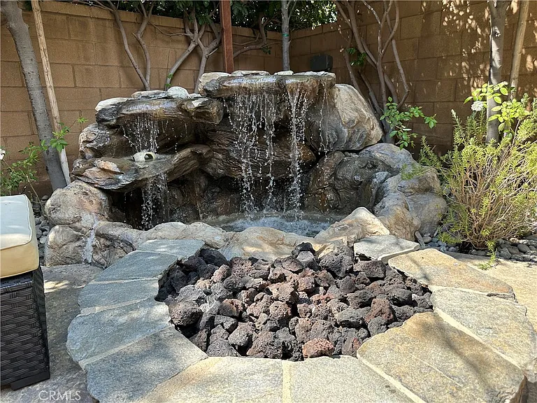 178 Desert Bloom — Photo 38
