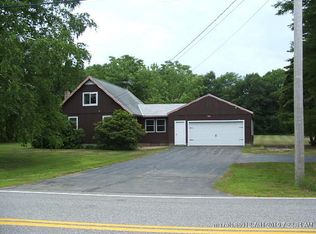 54 Oak Ridge Rd, Biddeford, ME 04005
