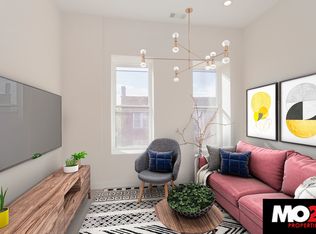 725 N Hoyne Ave #2R, Chicago, IL 60612