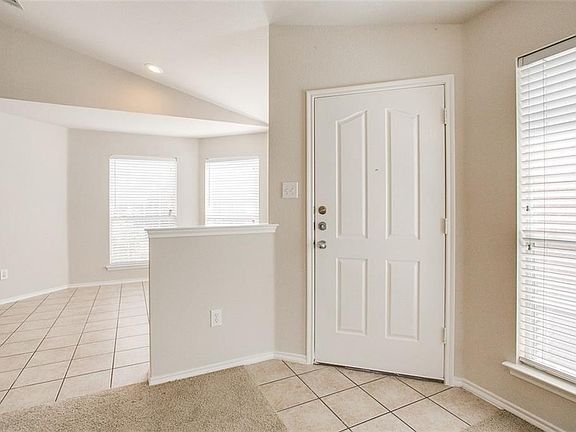 4th image of 2128 Charmion Ln