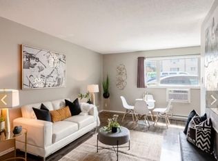 291 Saint Annes Rd #117, Winnipeg, MB R2M3A8