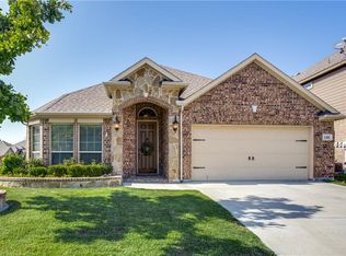 1301 Ocotillo Ln, Fort Worth, TX 76177