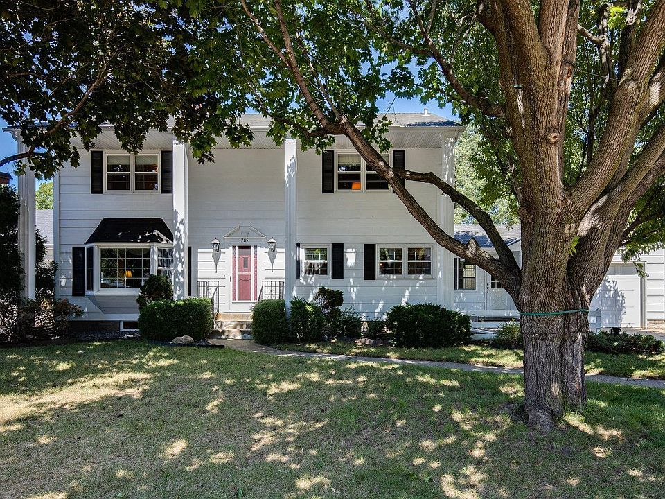 1st image of 785 Kenwood Ln