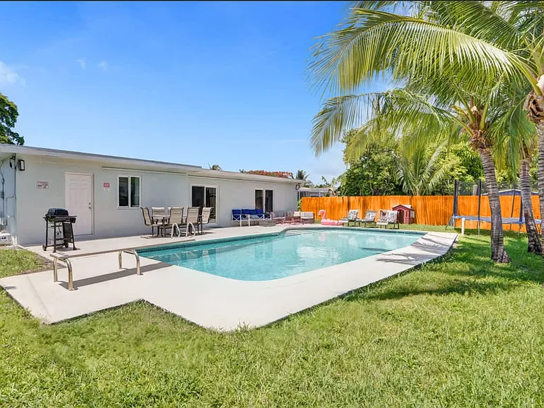 5415 Harrison St #ID1037649P — Photo 60