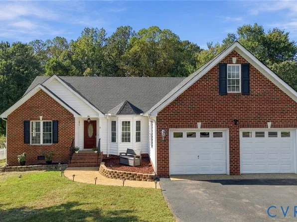 8119 Castle Grove Dr, Mechanicsville, VA 23111