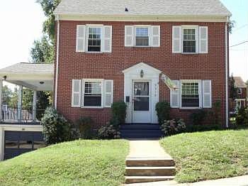 3rd image of 3512 Hillcrest Ave NW