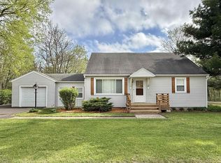 702 E Cranston Rd, Beloit, WI 53511