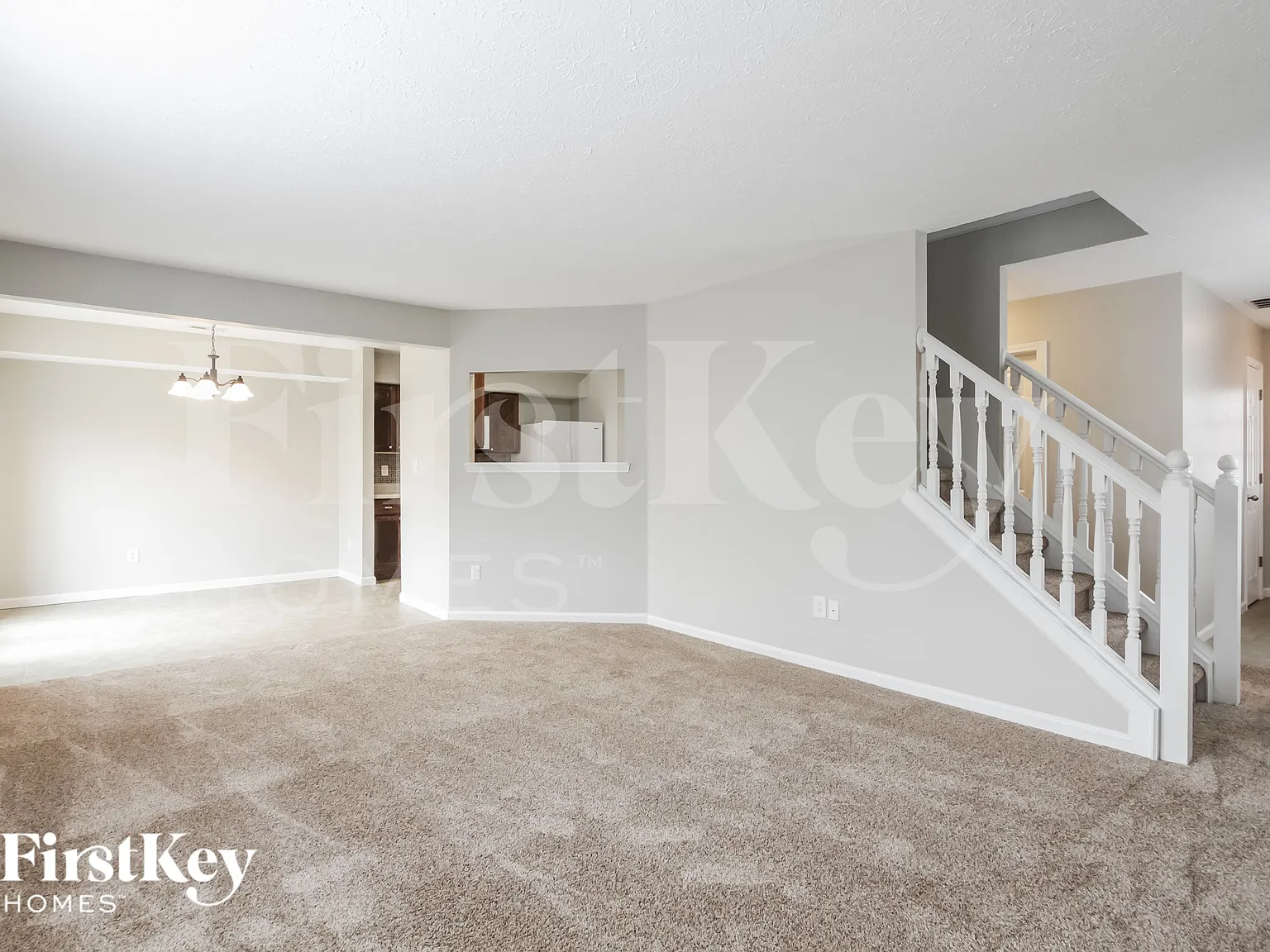 3 bed, 2.5 bath, 1840 sqft, $2,265 — Photo 3