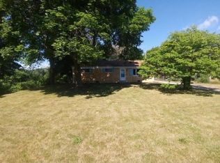 10016 3rd Ave, Pleasant Prairie, WI 53158