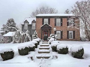 6224 Stephens Xing, Mechanicsburg, PA 17050