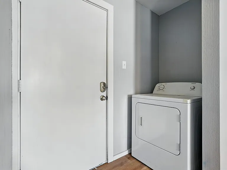 5107 Durango Dr — Photo 25