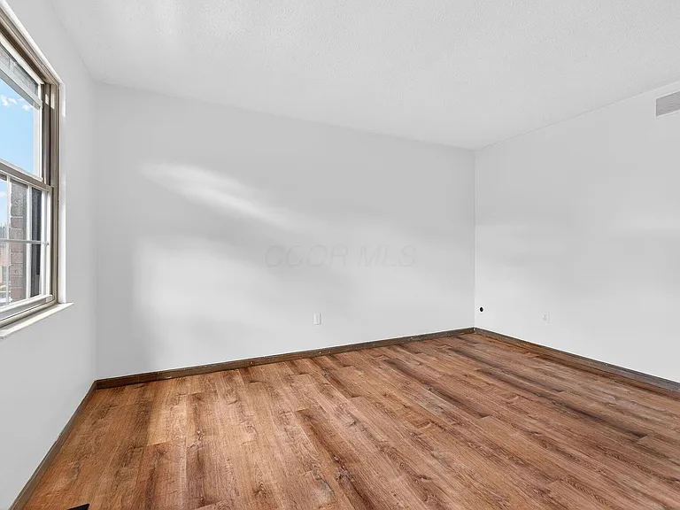 6462 Brookedge Ct — Photo 29