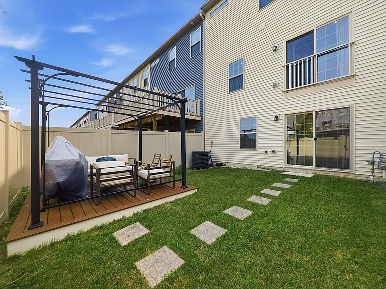 7234 Bodkin Way — Photo 45