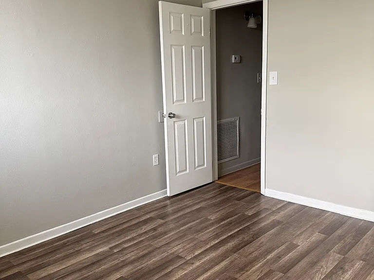 Cocoa Hilltop Apartments — Photo 32