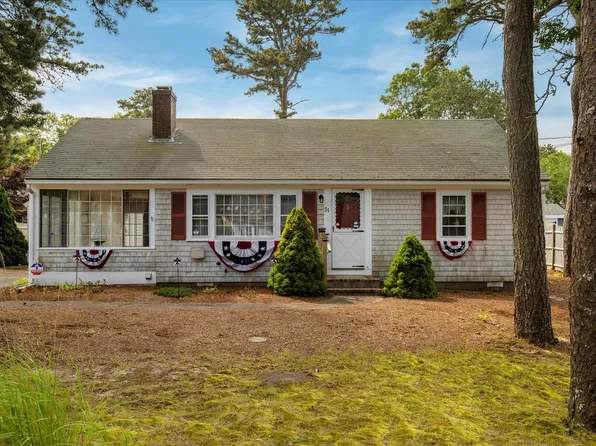 31 Hickory Lane, South Dennis, MA 02660