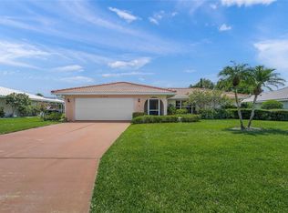 464 Rubens Dr E, Nokomis, FL 34275