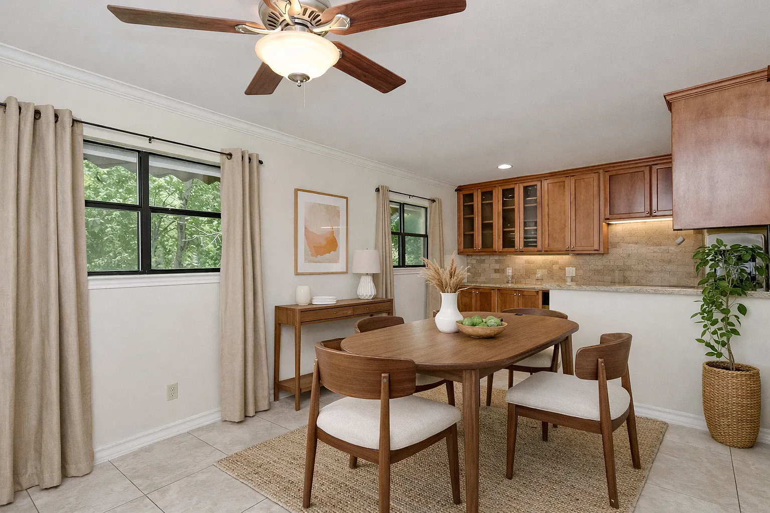 407 E 45th St Apt 210 — Photo 1