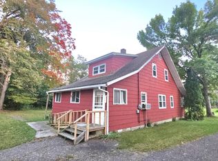 920 E Evergreen St, Isle, MN 56342