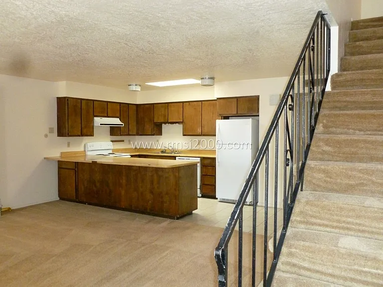 10131 Madeline Dr NW — Photo 3
