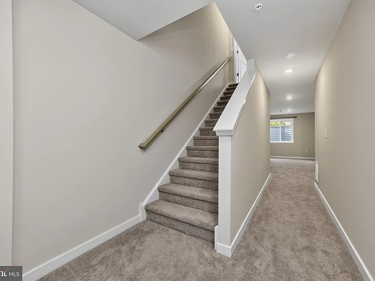 113 Abramo Victor Dr — Photo 27
