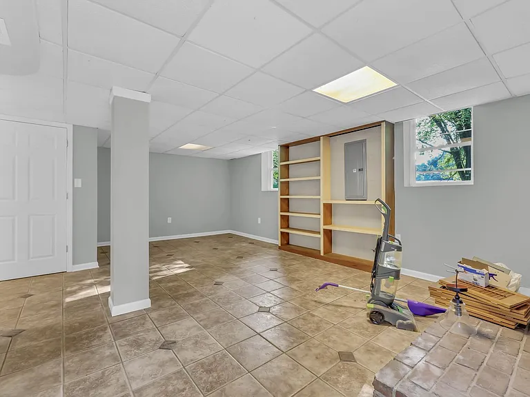613 Channell Dr — Photo 20