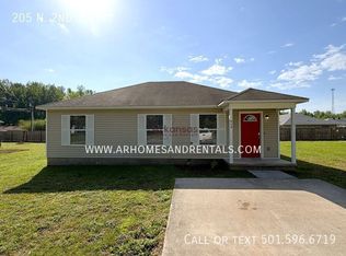 205 N 2nd St, Austin, AR 72007