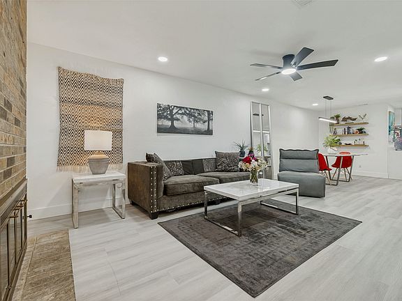 4th image of 10635 Stone Canyon Rd #19