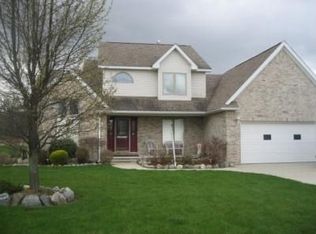 7915 Antes Dr, Monroe, MI 48162