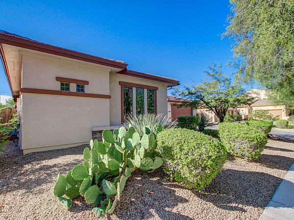 3rd image of 1515 W Calle De Pompas