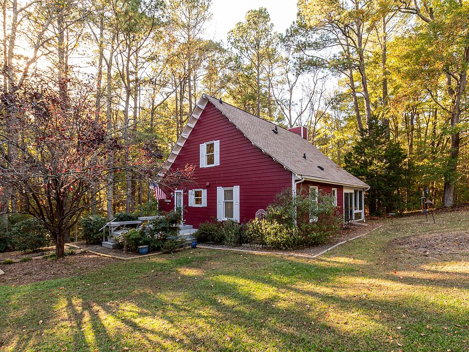 1st image of 369 Chatham Glen Dr
