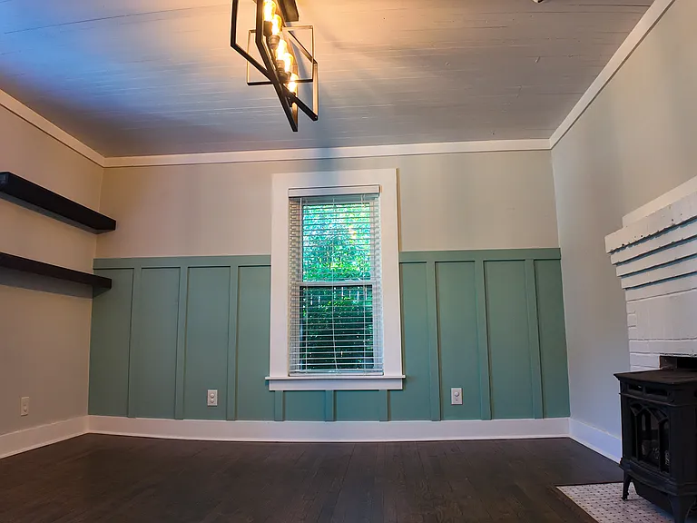 843 N Clayton St — Photo 19