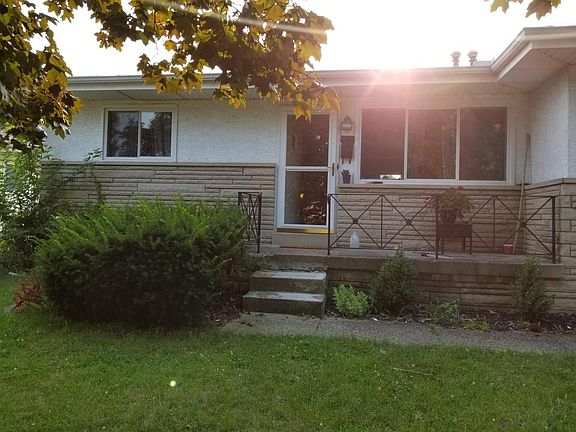 2nd image of 1133 McCarley Dr W