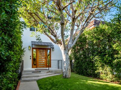 12337 Gorham Ave, Los Angeles, CA, 90049