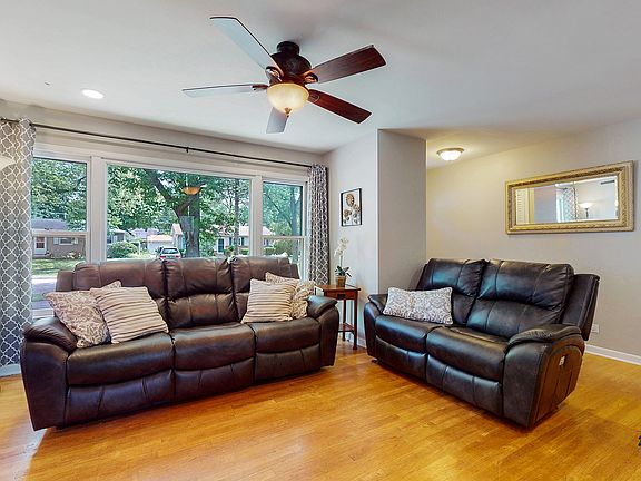 5th image of 514 N Greenview Ave