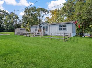 440 River Rd, Goodrich, TX 77335