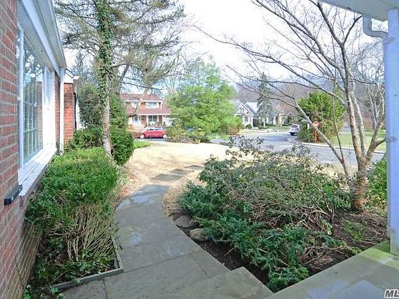 2nd image of 45 Brookwold Dr