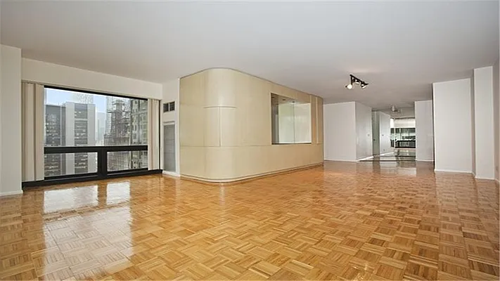 Sold by Fenwick Keats Real Estate | media 12