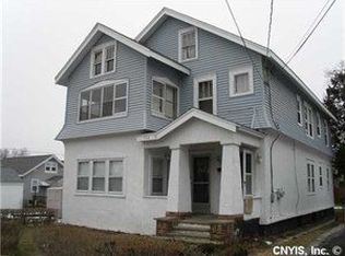 534 Kenwick Dr, Syracuse, NY 13208