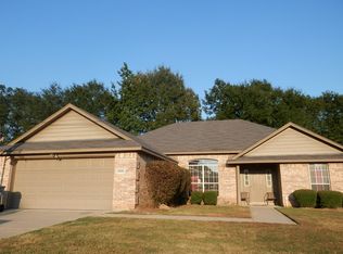 6422 Soda Point Dr, Shreveport, LA 71107